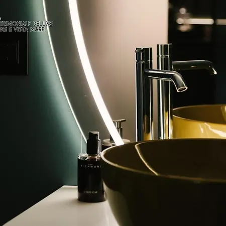Amamare Luxury Гостевой дом Джулианова